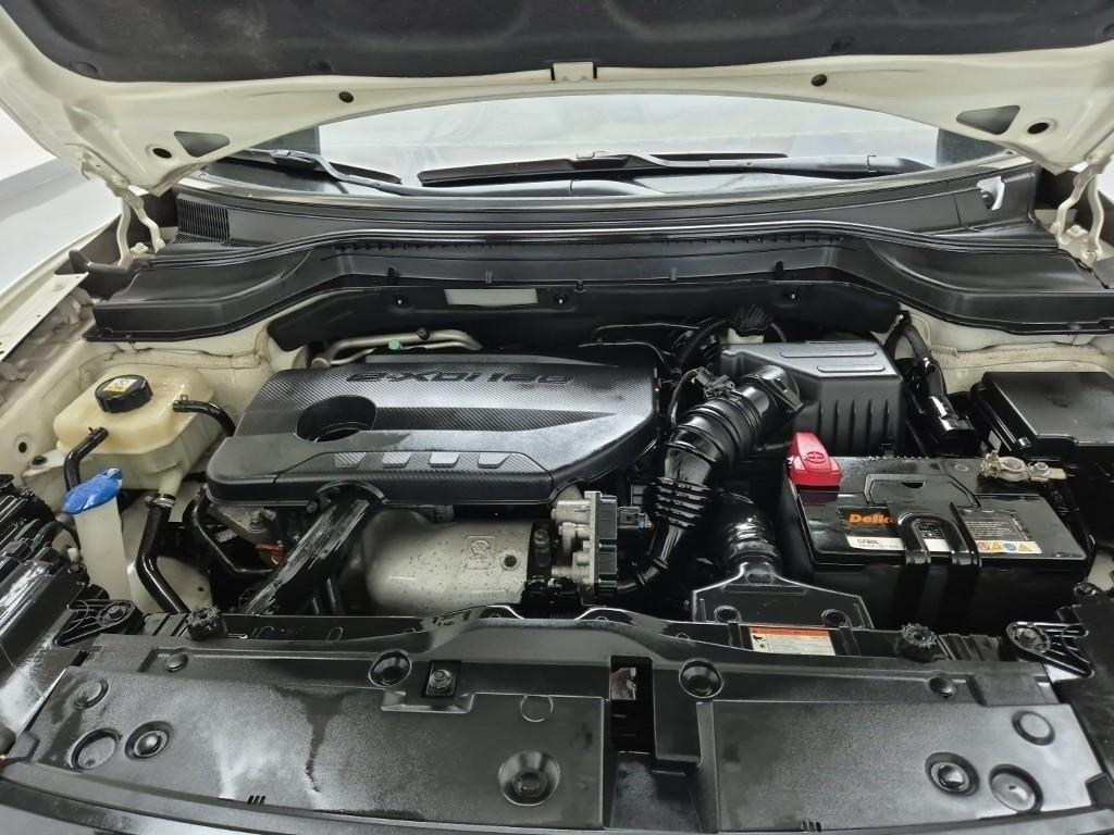 Ssangyong Tivoli - Vista 5