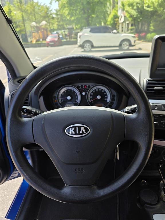 KIA Morning - Vista 10