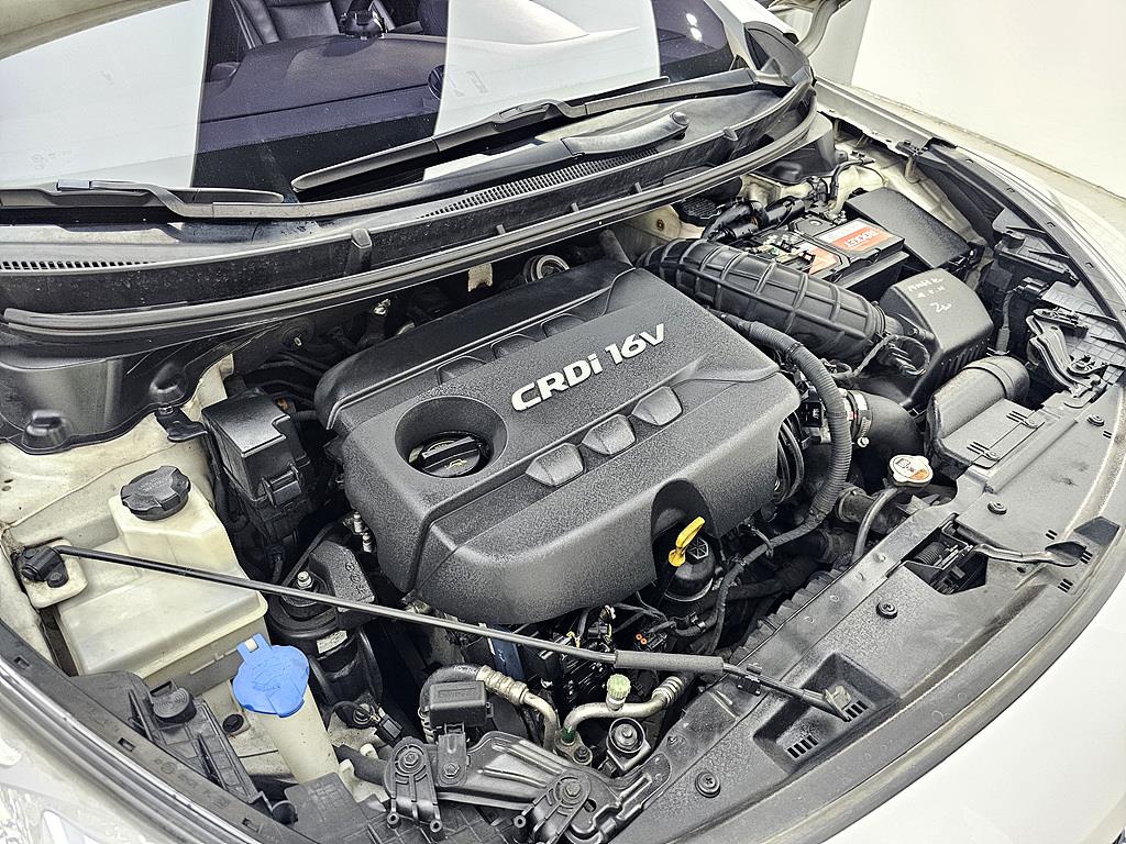 HYUNDAI i30 - Vista 6