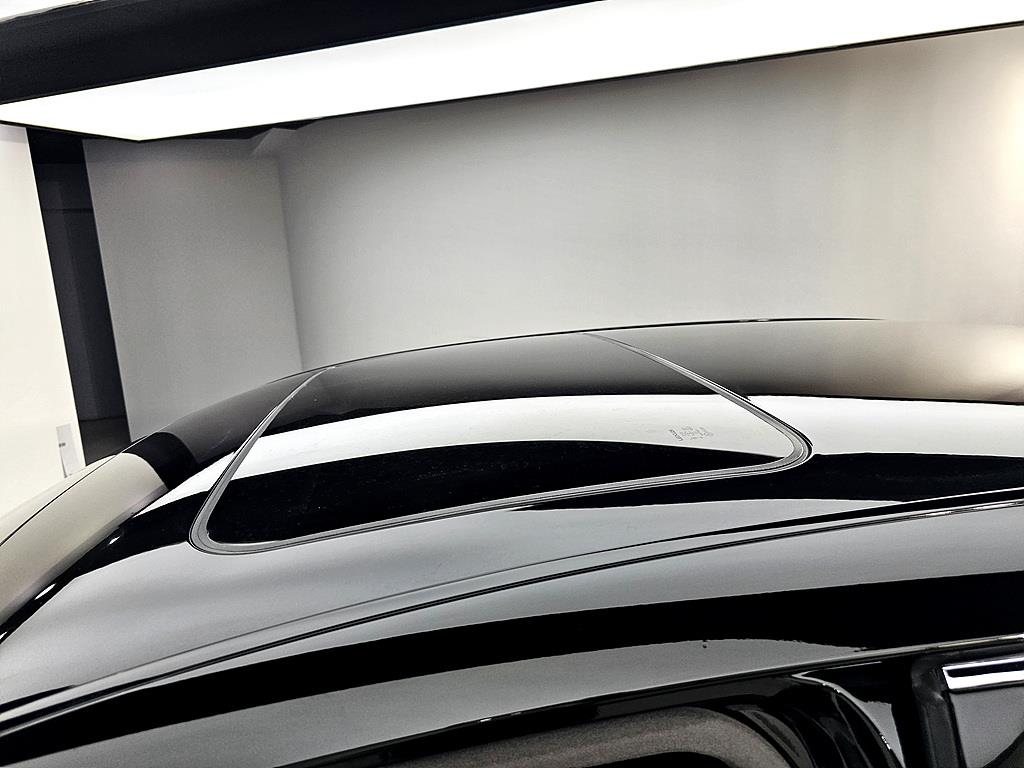 Lexus LS - Vista 12