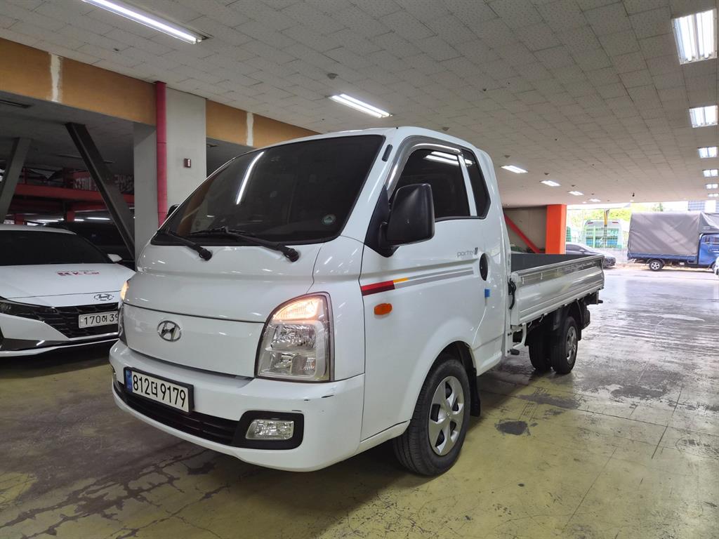 Small Truck Cargo (small) - Vista 2