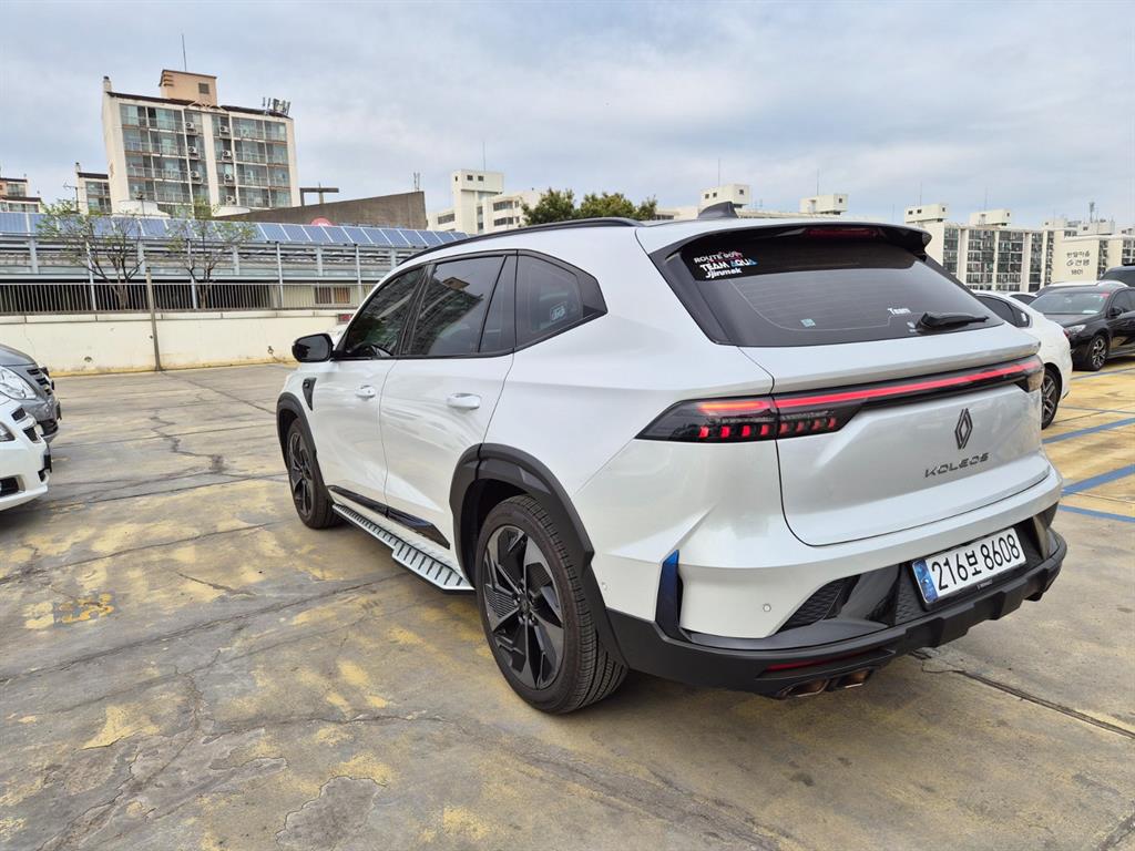 SAMSUNG Grand Koleos - Vista 3