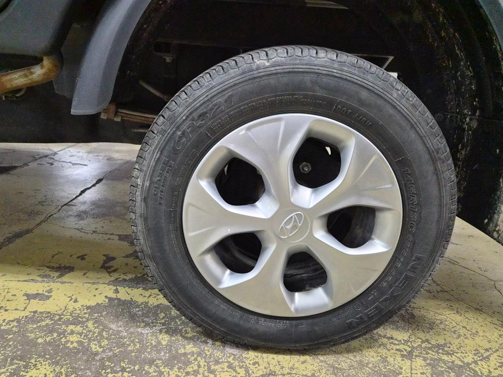 Small Truck Cargo (small) - Vista 12