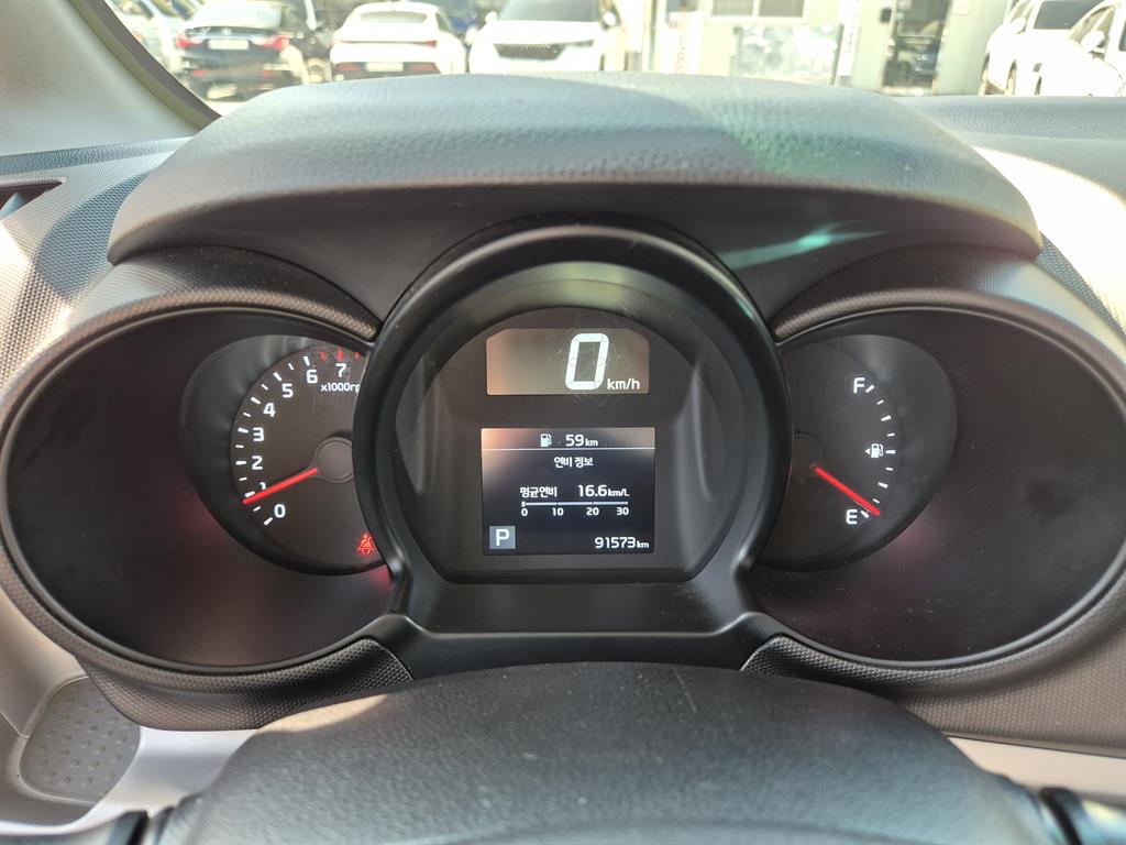 KIA Ray - Vista 11