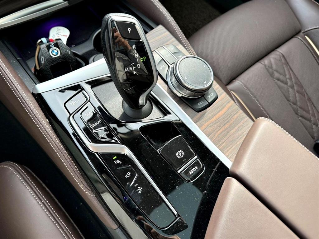 BMW Gran Turismo 2023 Gris - Importación desde Corea - HF Imports Iquique - Foto 14