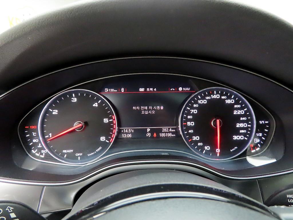 Audi A6 - Vista 5