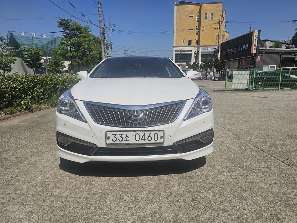 HYUNDAI Grandeur 2017 Blanco - Importación desde Corea - HF Imports Iquique - Foto 1