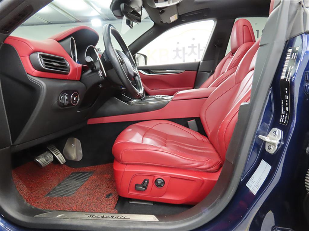 Maserati Levante - Vista 5