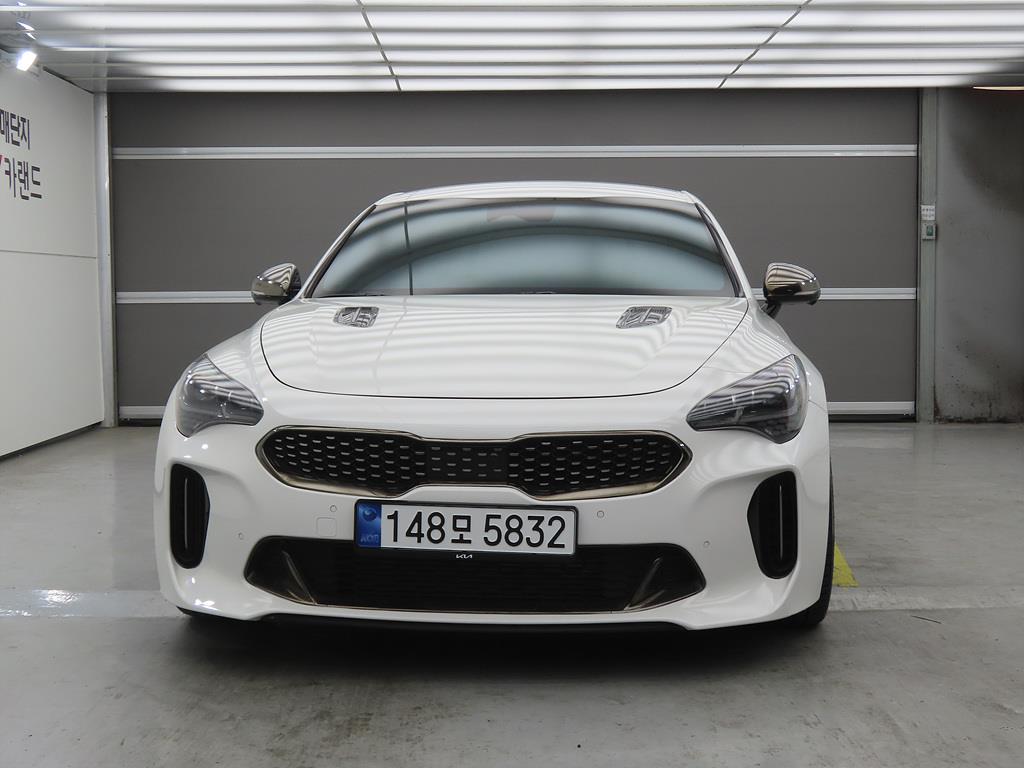 KIA Stinger - Vista 2
