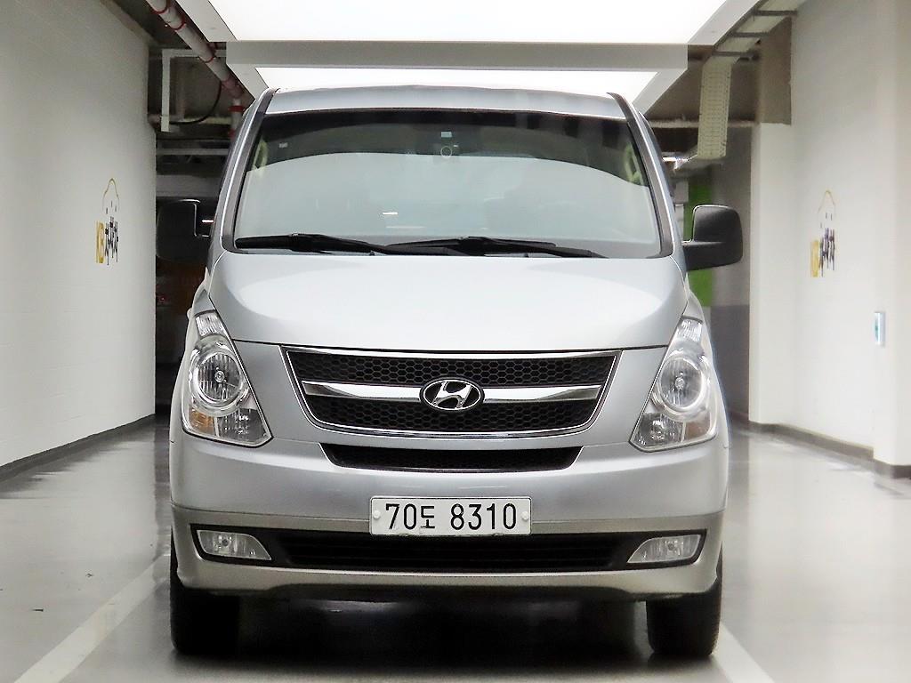 HYUNDAI Starex 2010 Gris - Importación desde Corea - HF Imports Iquique - Foto 1