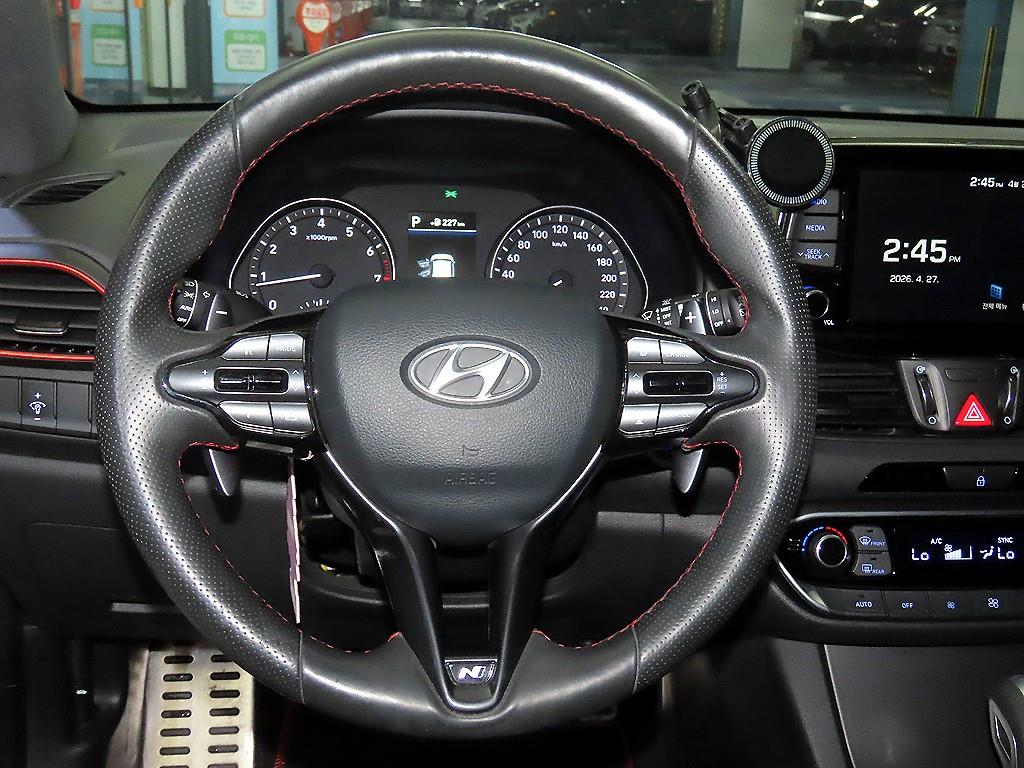 HYUNDAI i30 - Vista 8