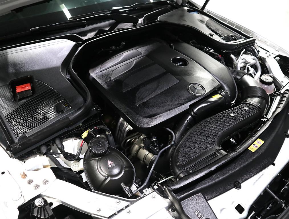 Mercedes Benz E class - Vista 6