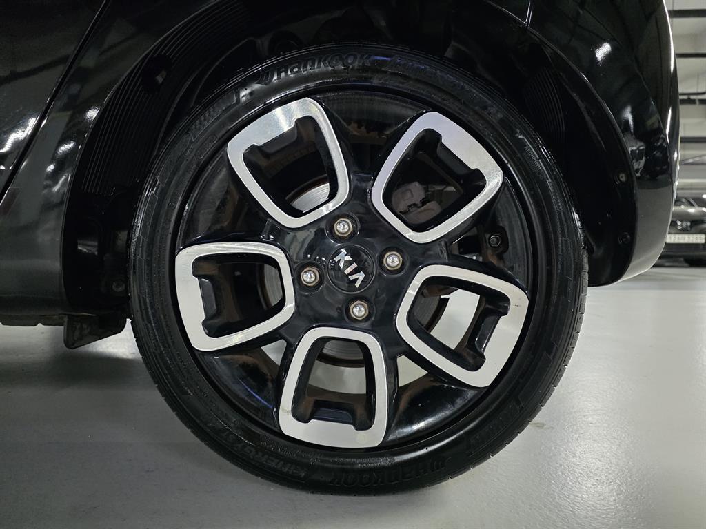 KIA Ray 2018 Negro - Importación desde Corea - HF Imports Iquique - Foto 19
