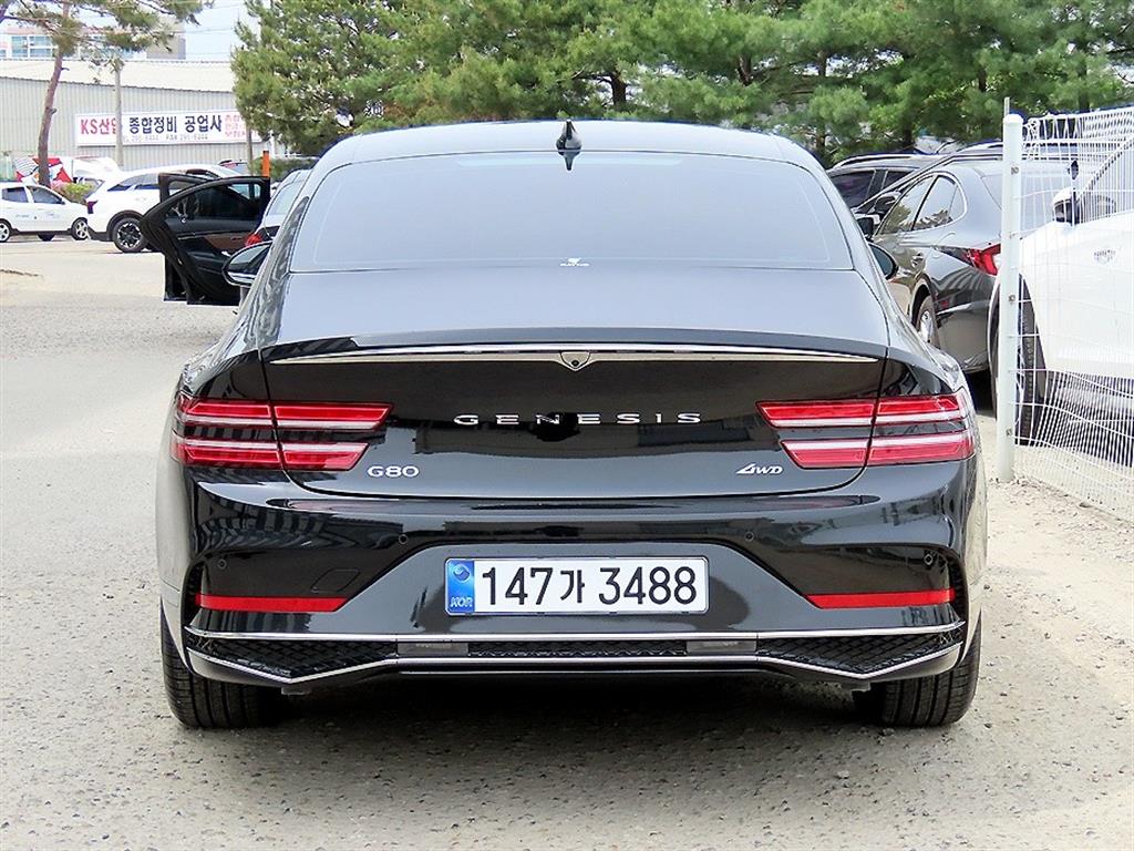 Genesis G80 - Vista 4