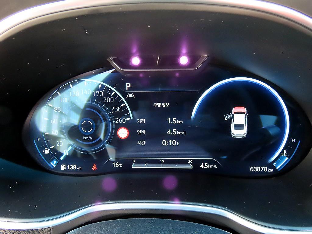 Genesis G80 - Vista 9