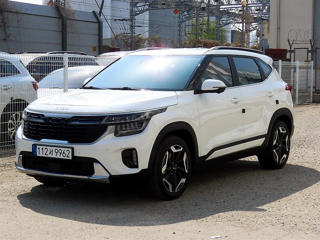 KIA Seltos - Vista 2