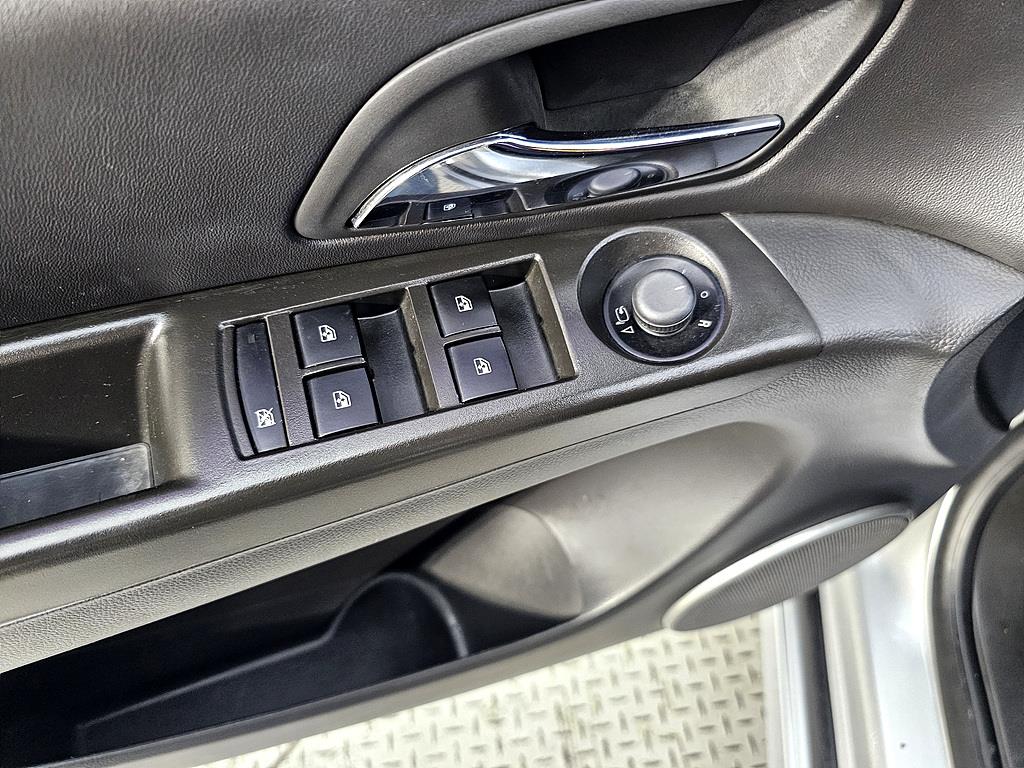 Chevrolet Cruise - Vista 12