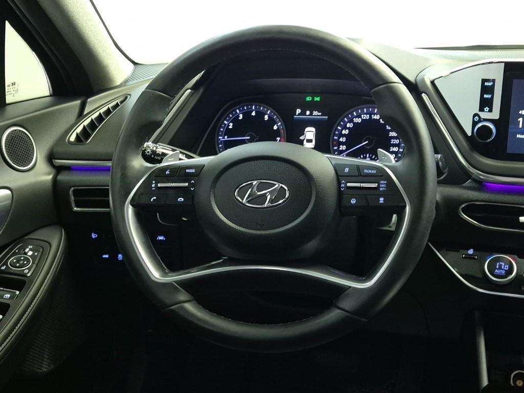 HYUNDAI Sonata - Vista 9