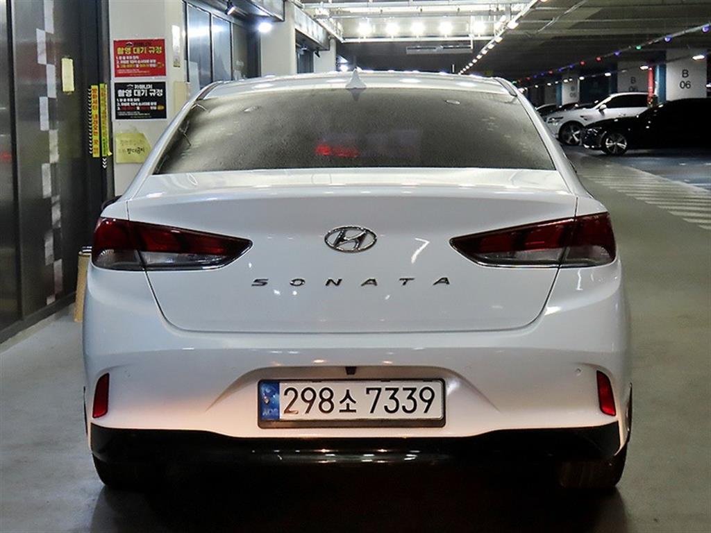 HYUNDAI Sonata - Vista 5
