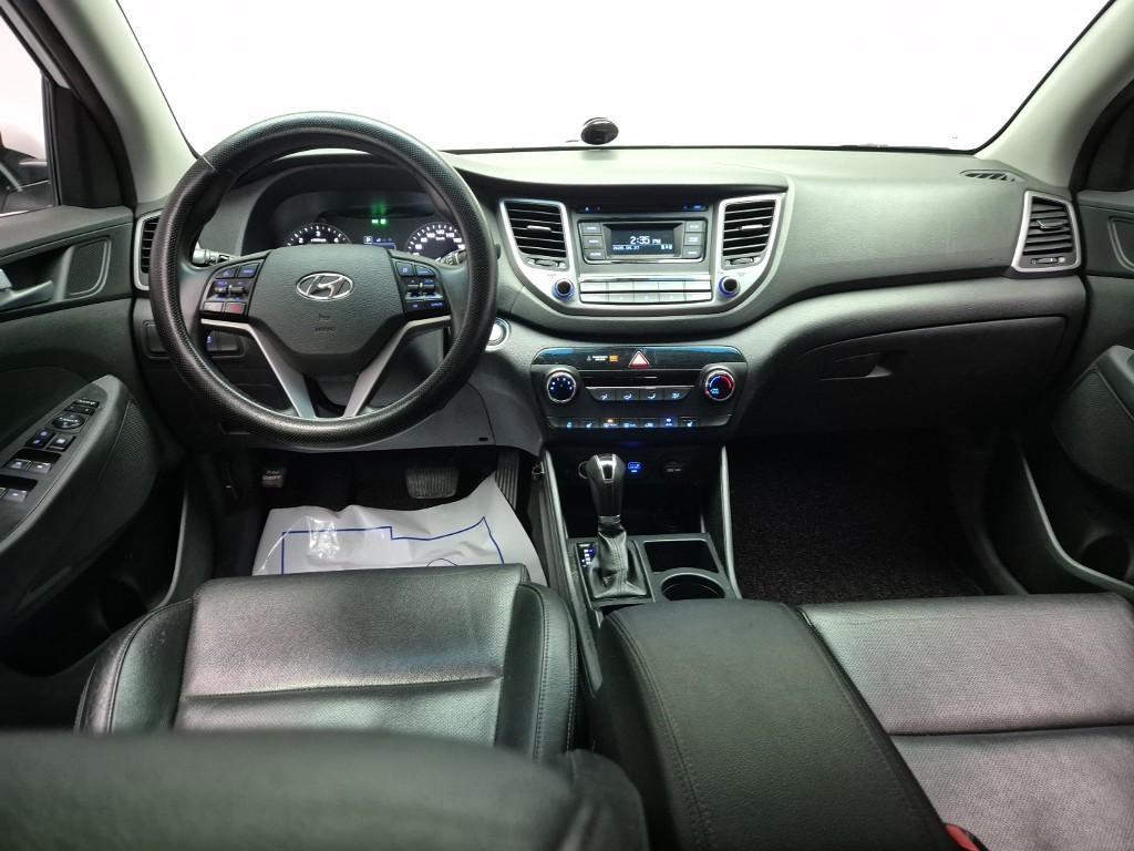 HYUNDAI Tucson - Vista 7