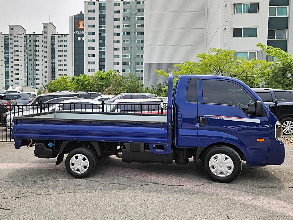 Small Truck Cargo (small) - Vista 4