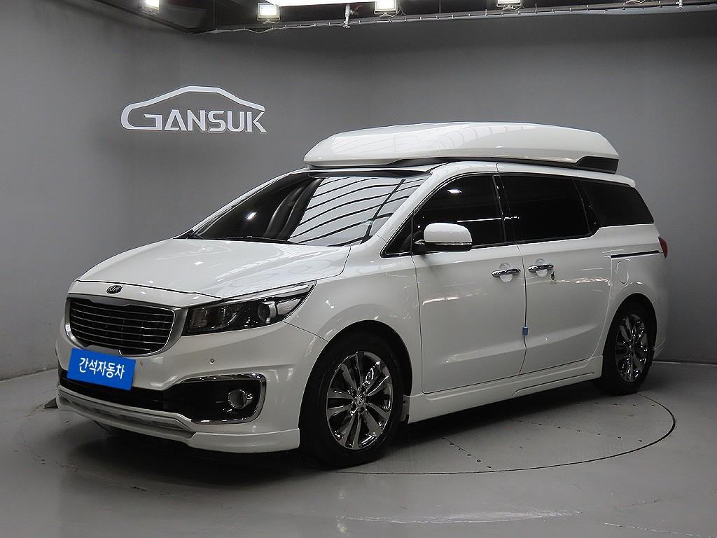 KIA Carnival - Vista 3