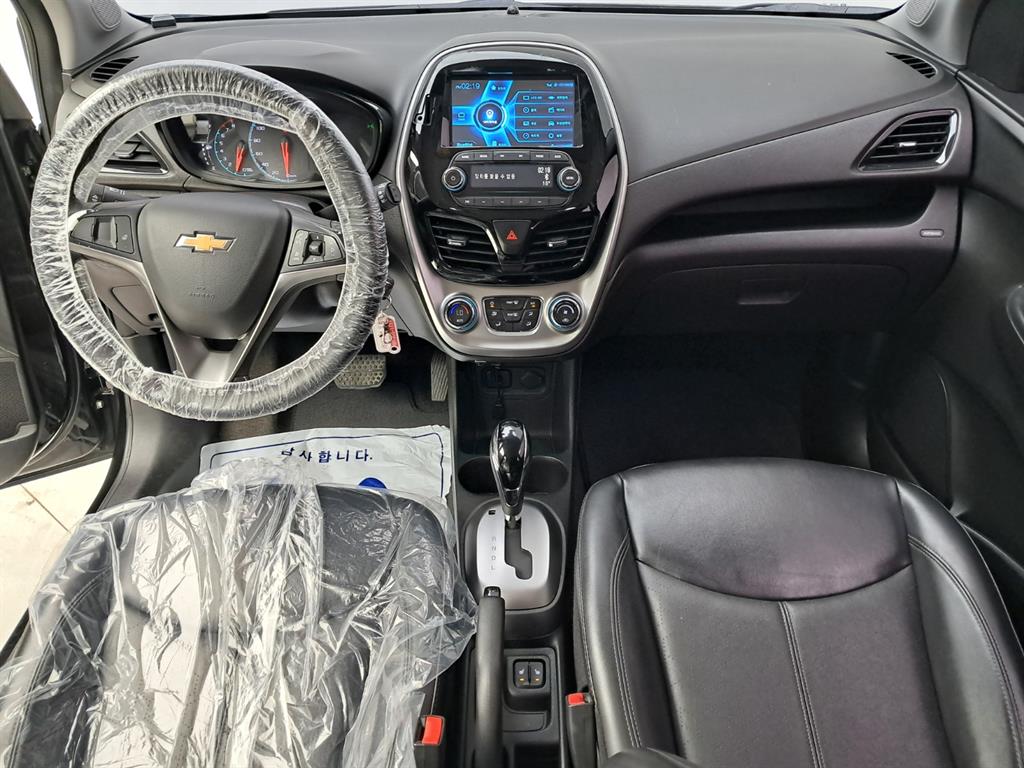Chevrolet Spark - Vista 11