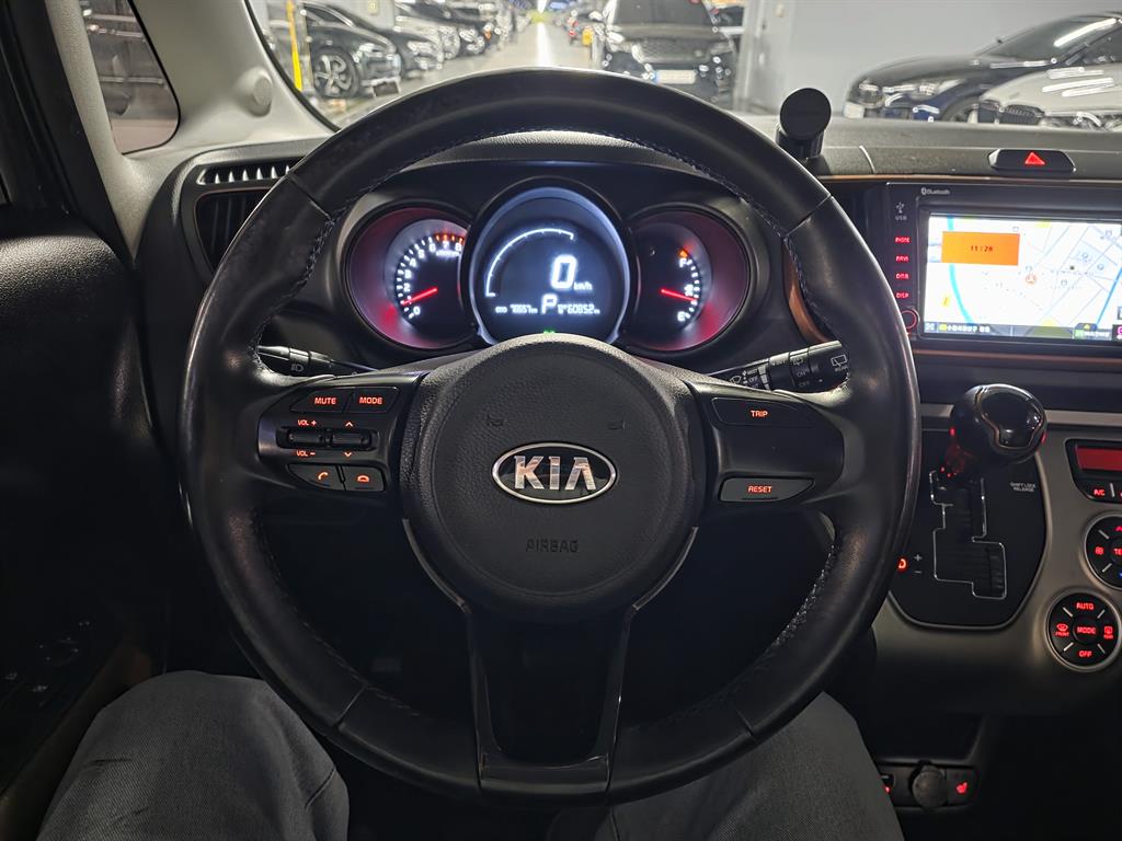 KIA Ray - Vista 9