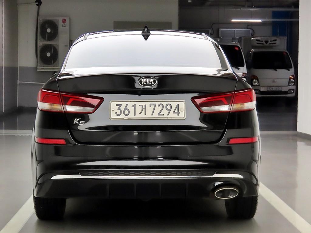 KIA K5 - Vista 3
