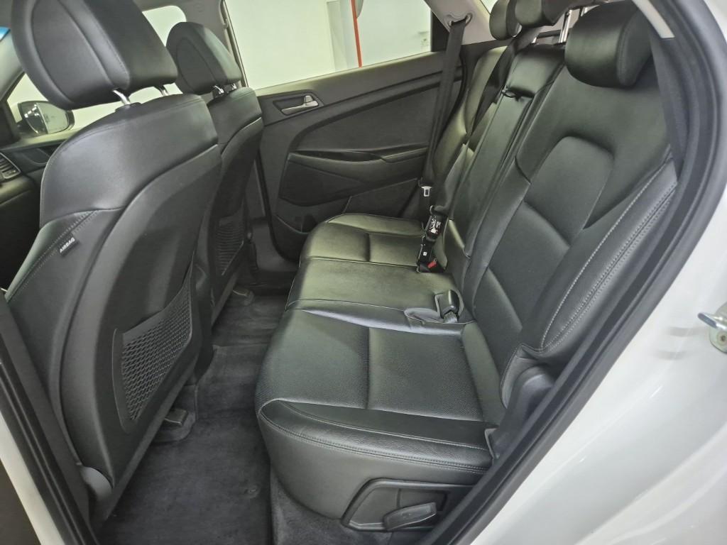 HYUNDAI Tucson - Vista 12