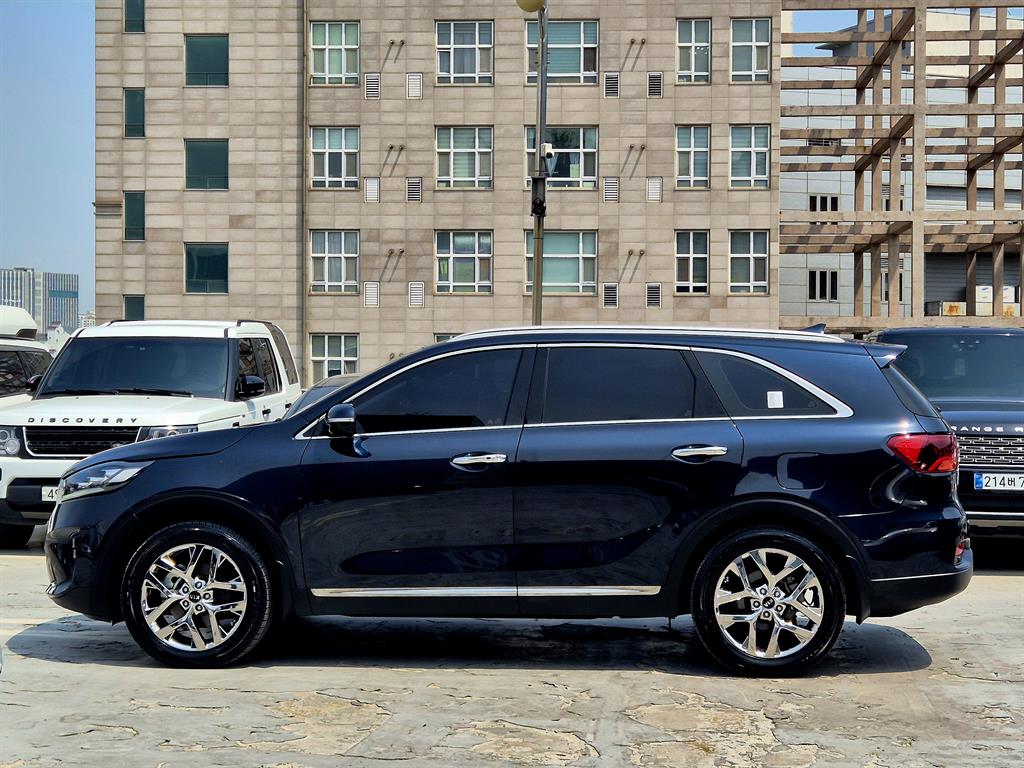 KIA Sorento - Vista 4