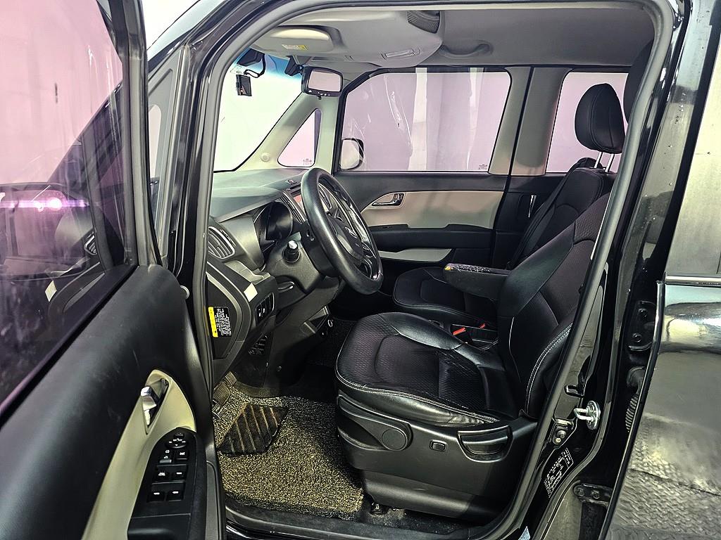 KIA Ray - Vista 7