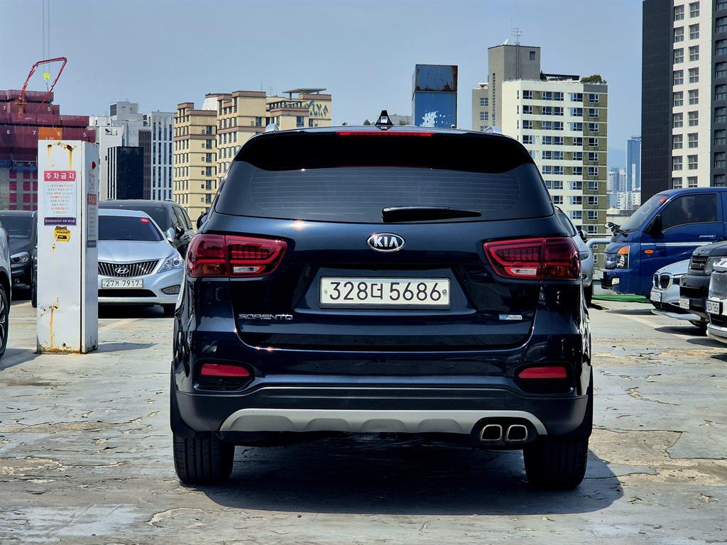 KIA Sorento - Vista 5