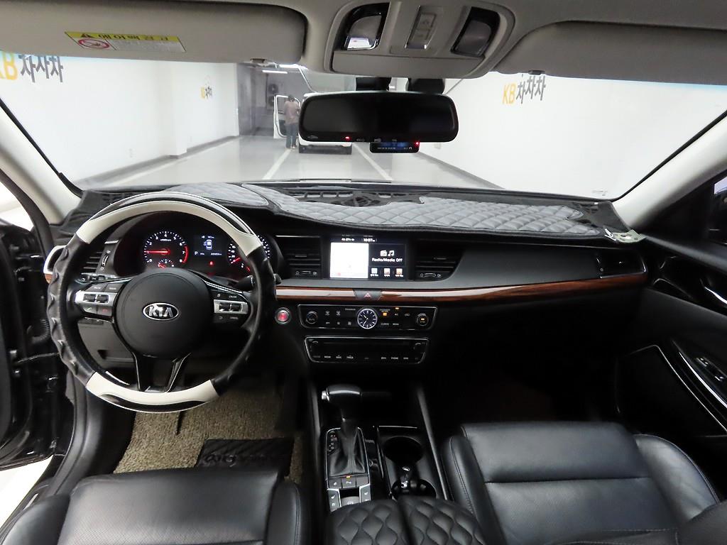 KIA K7 - Vista 6