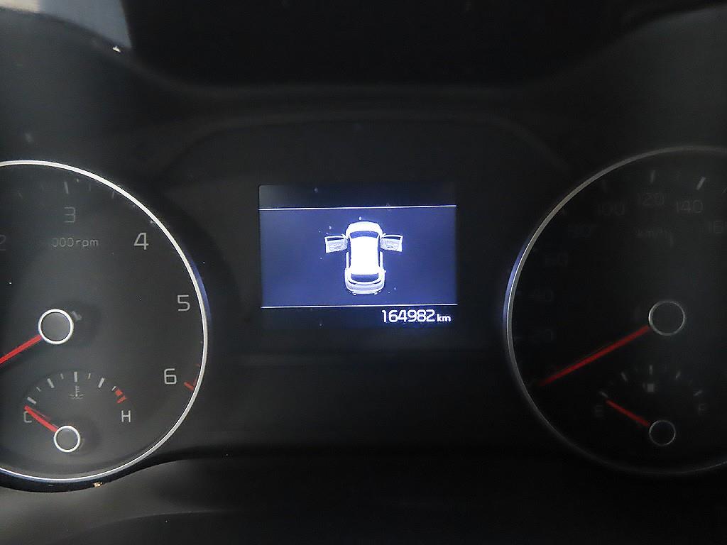 KIA Sportage - Vista 11