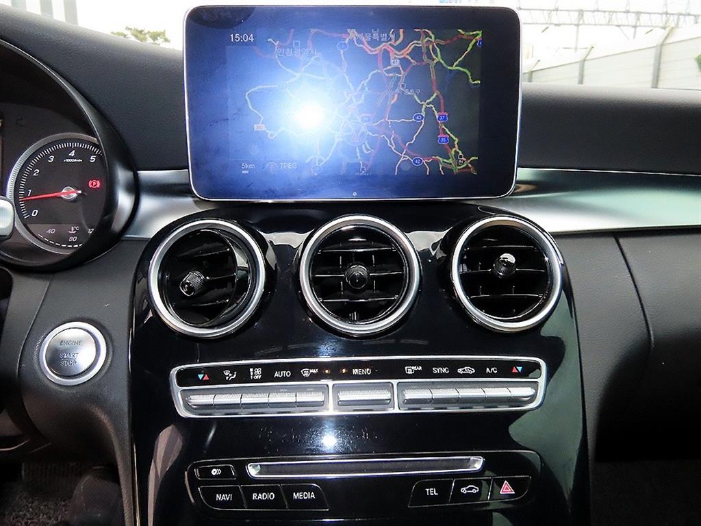 Mercedes Benz C Class 2016 Blanco - Importación desde Corea - HF Imports Iquique - Foto 14
