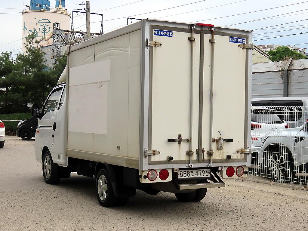 Small Truck Cargo (small) - Vista 3