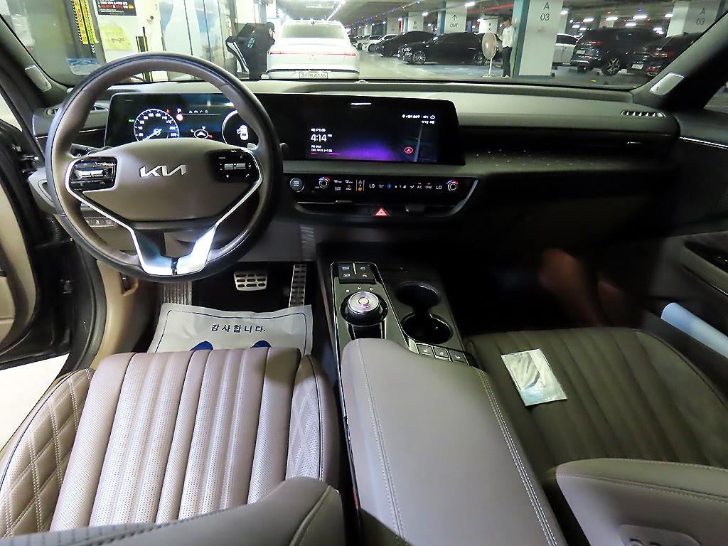 KIA K8 - Vista 10
