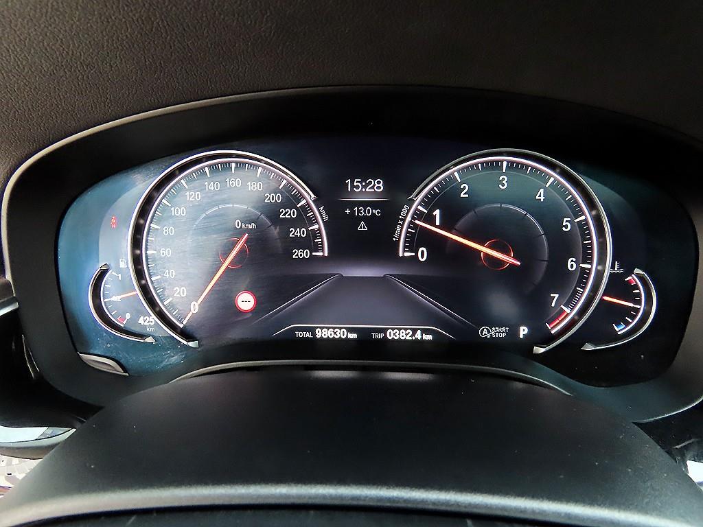 BMW 5 Series - Vista 9
