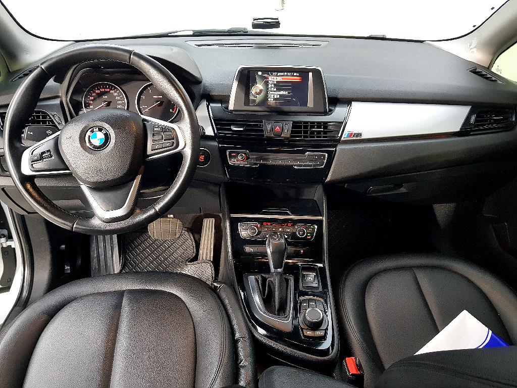 BMW 2 series - Vista 5
