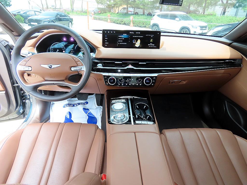 Genesis G80 - Vista 7
