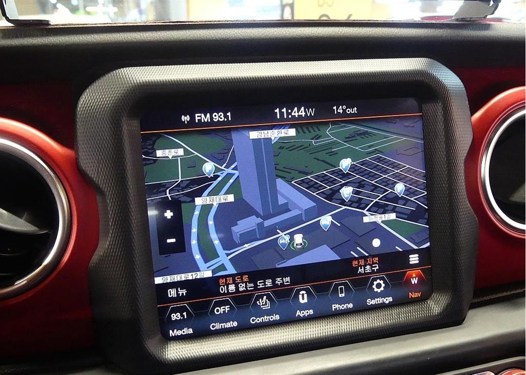 Jeep Wrangler 2023 Gris - Importación desde Corea - HF Imports Iquique - Foto 14
