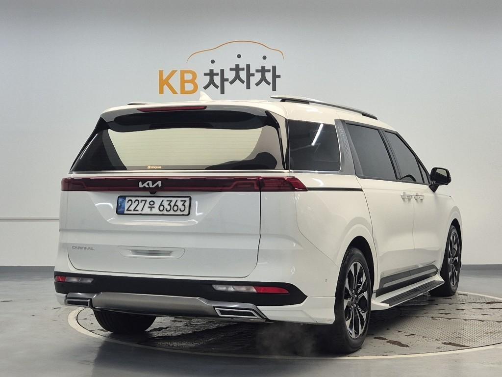 KIA Carnival - Vista 2
