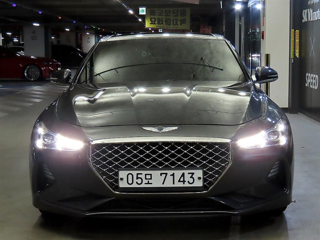 Genesis G70 - Vista 2