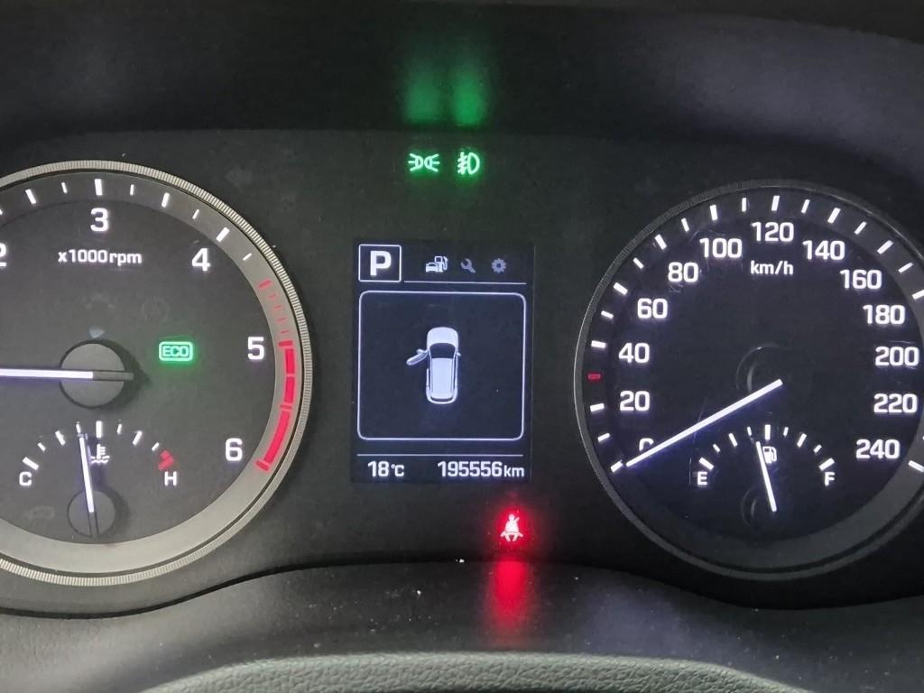 HYUNDAI Tucson - Vista 6