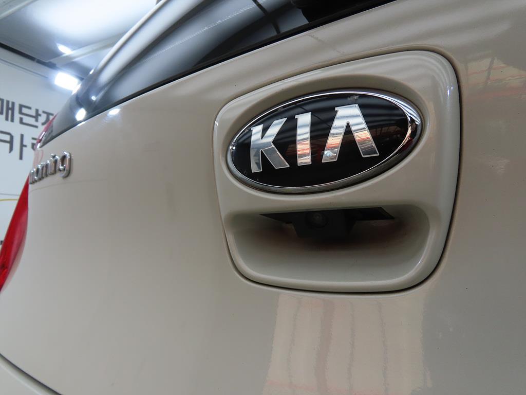 KIA Morning 2013 the color of pearl - Importación desde Corea - HF Imports Iquique - Foto 18