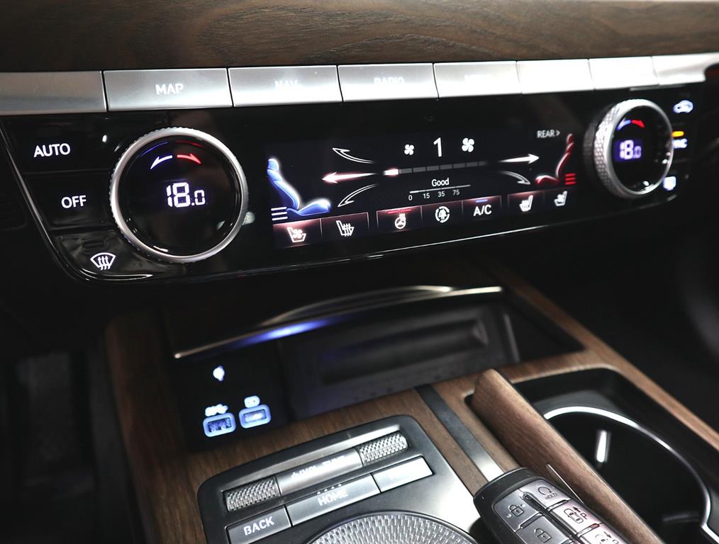 Genesis G80 - Vista 12