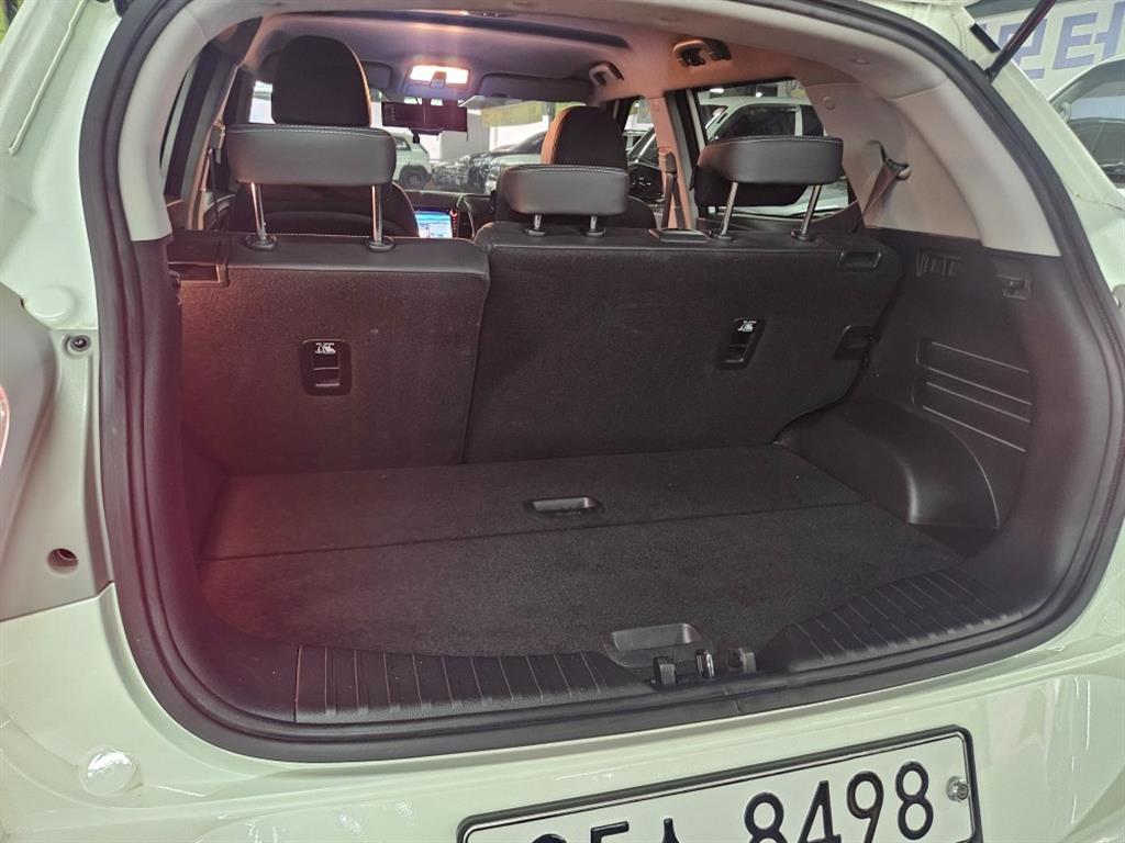 Ssangyong Tivoli 2018 Blanco - Importación desde Corea - HF Imports Iquique - Foto 17