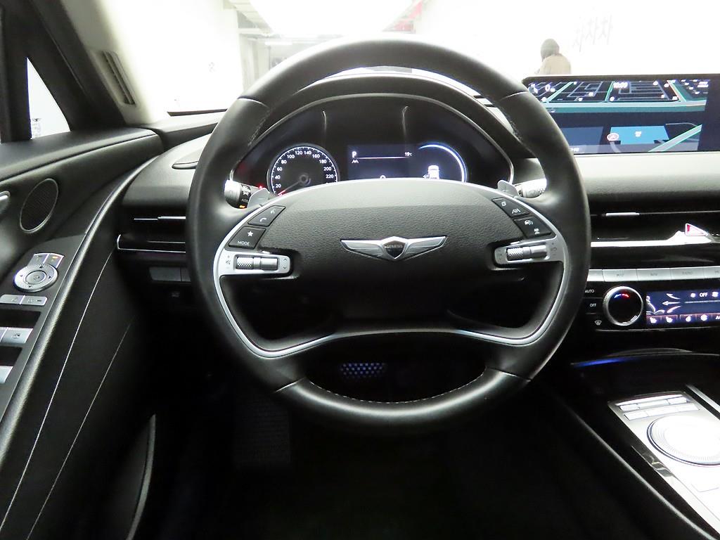 Genesis G80 - Vista 7