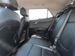 KIA Stonic - Vista 12